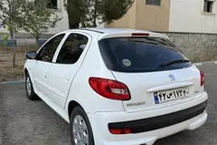 پژو، 207