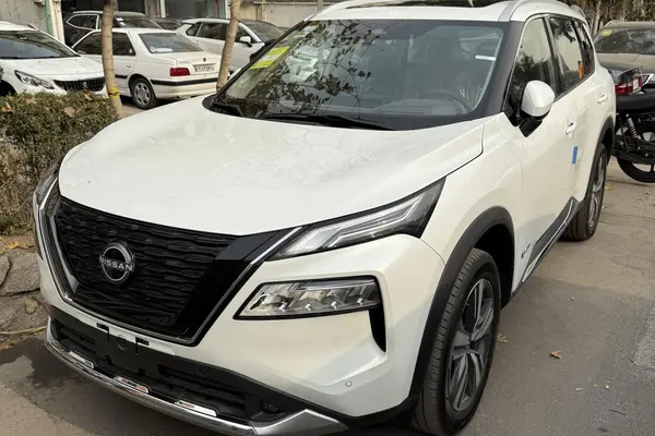 نیسان، ایکس تریل