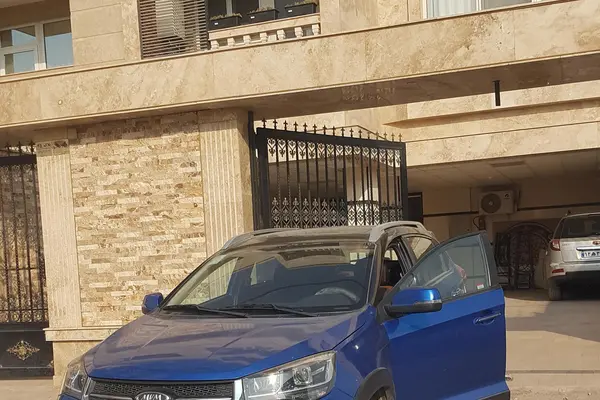 ام وی ام، X22