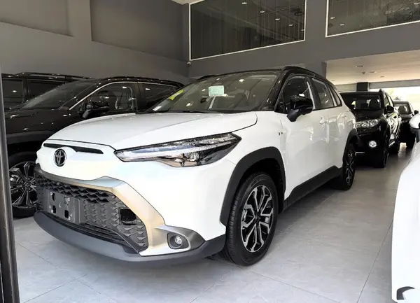 تویوتا، فرانت لندر هیبرید