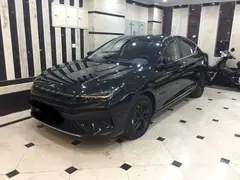 کی ام سی، J7