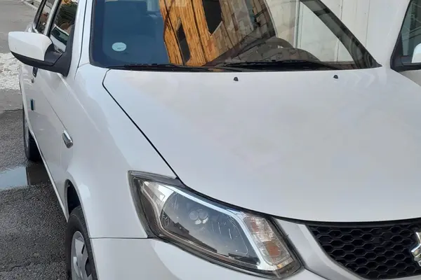 ساینا  S