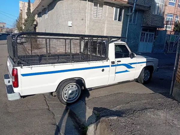 کارا، تک کابین