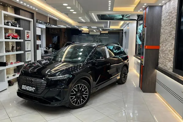 آئودی، Q5 e-tron