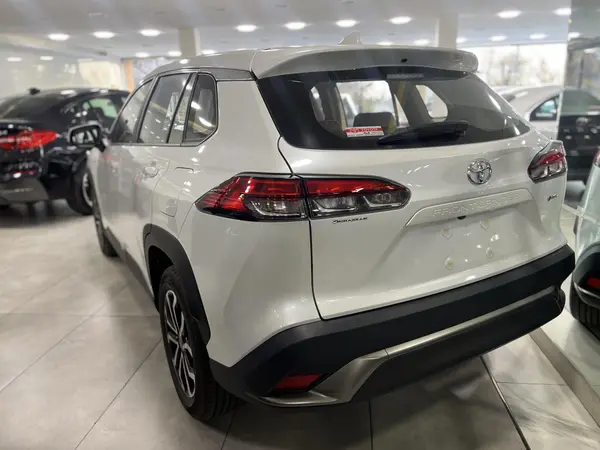 تویوتا، فرانت لندر هیبرید