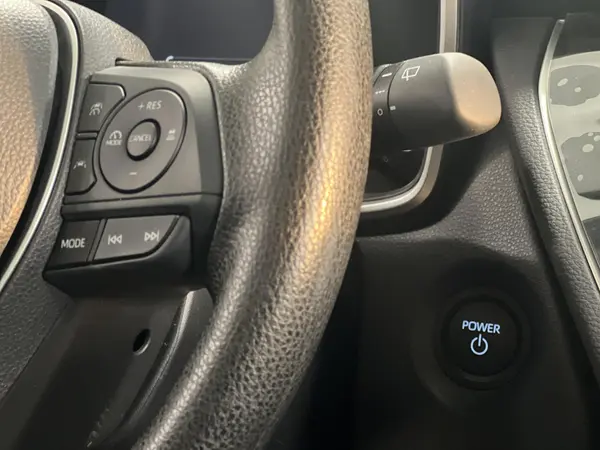 تویوتا، فرانت لندر هیبرید