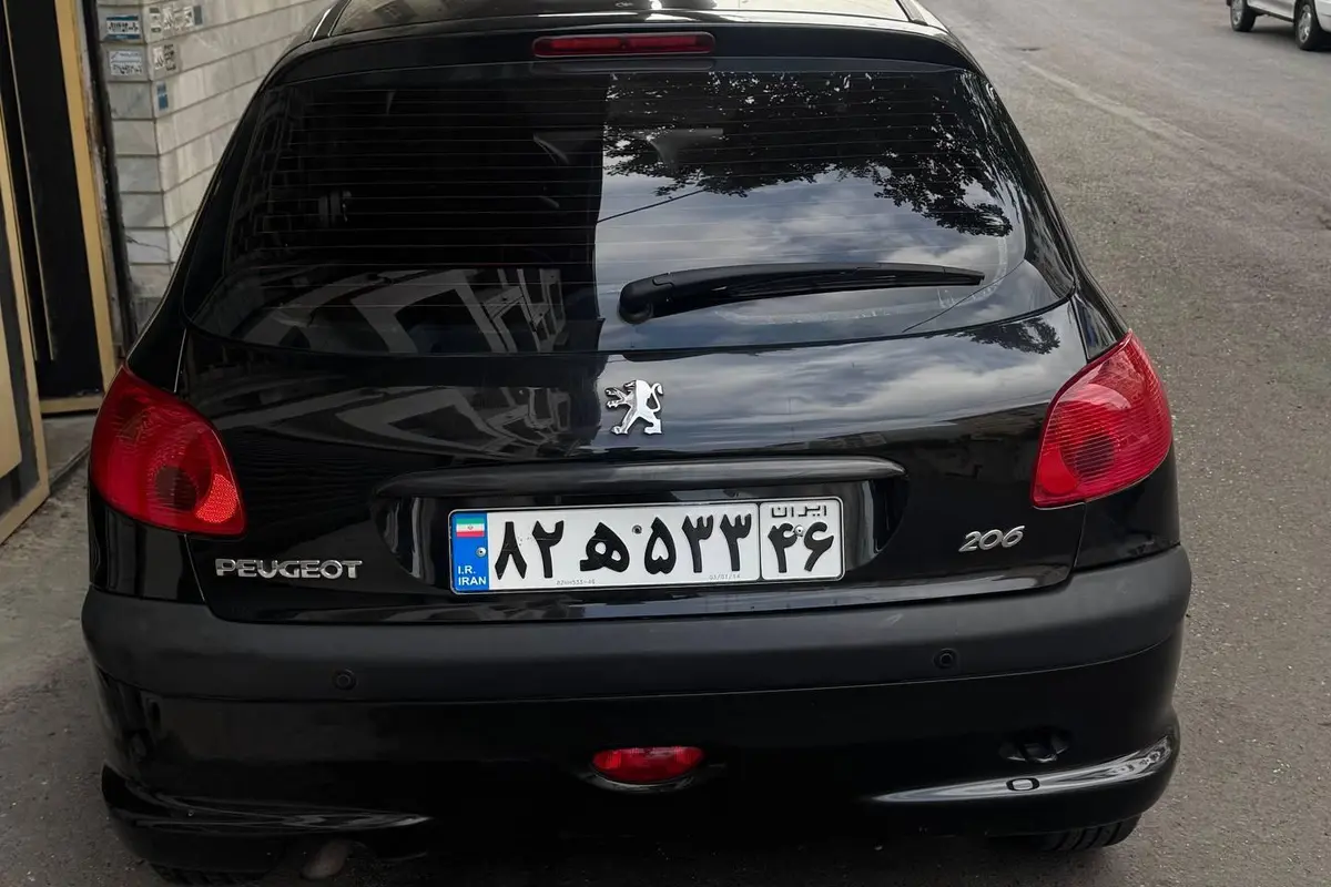 پژو،  206