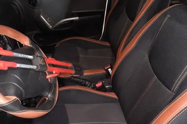 کوییک، دنده ای R