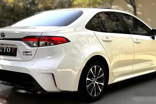 تویوتا، لوین هیبرید