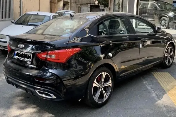 چری، آریزو 5T اسپرت FL