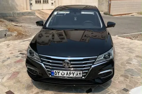 ام جی، 5