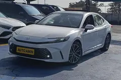 تویوتا، کمری هیبرید