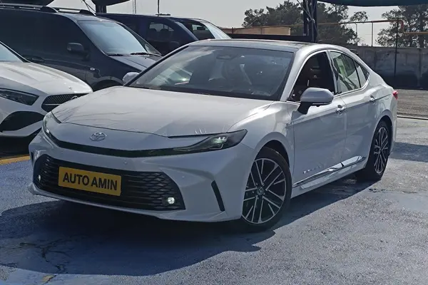 تویوتا، کمری هیبرید