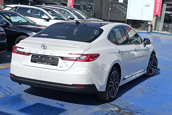 تویوتا، کمری هیبرید