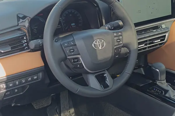 تویوتا، کمری هیبرید