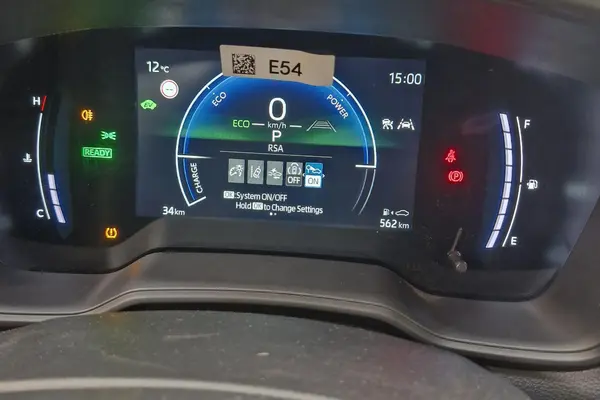 تویوتا، کرولا کراس هیبرید