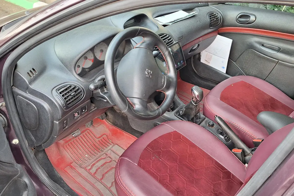 پژو،  206 SD