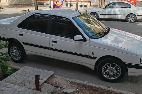 پژو  405