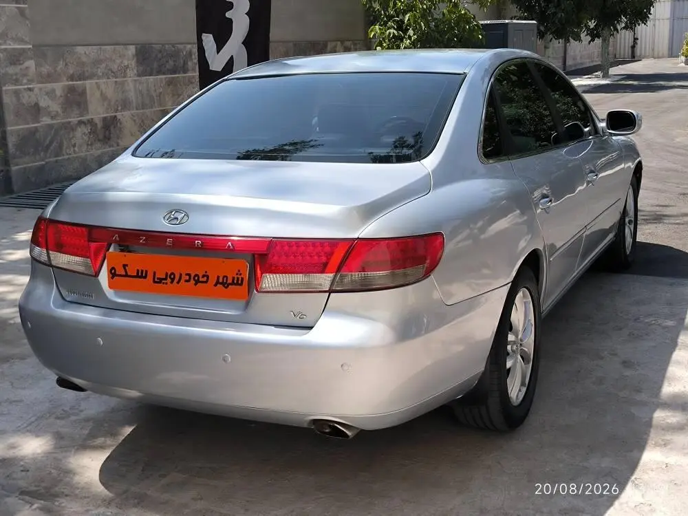 هیوندای،  آزرا (گرنجور)