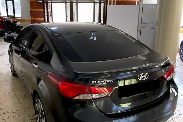 هیوندای  النترا