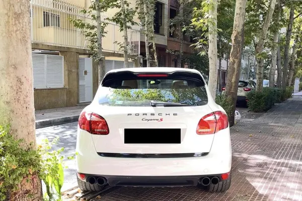 پورشه، کاین