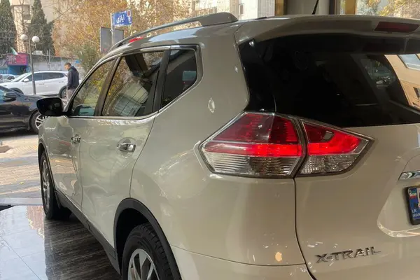 نیسان، ایکس تریل