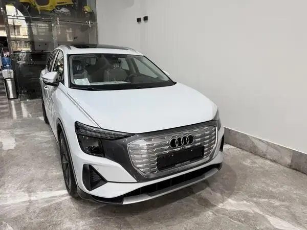آئودی،  Q5 e-tron
