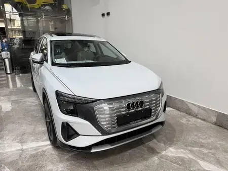 آئودی Q5 e-tron