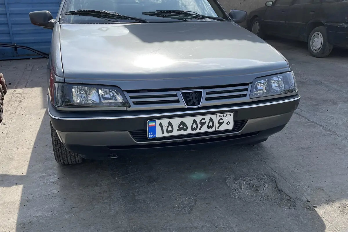 پژو،  405