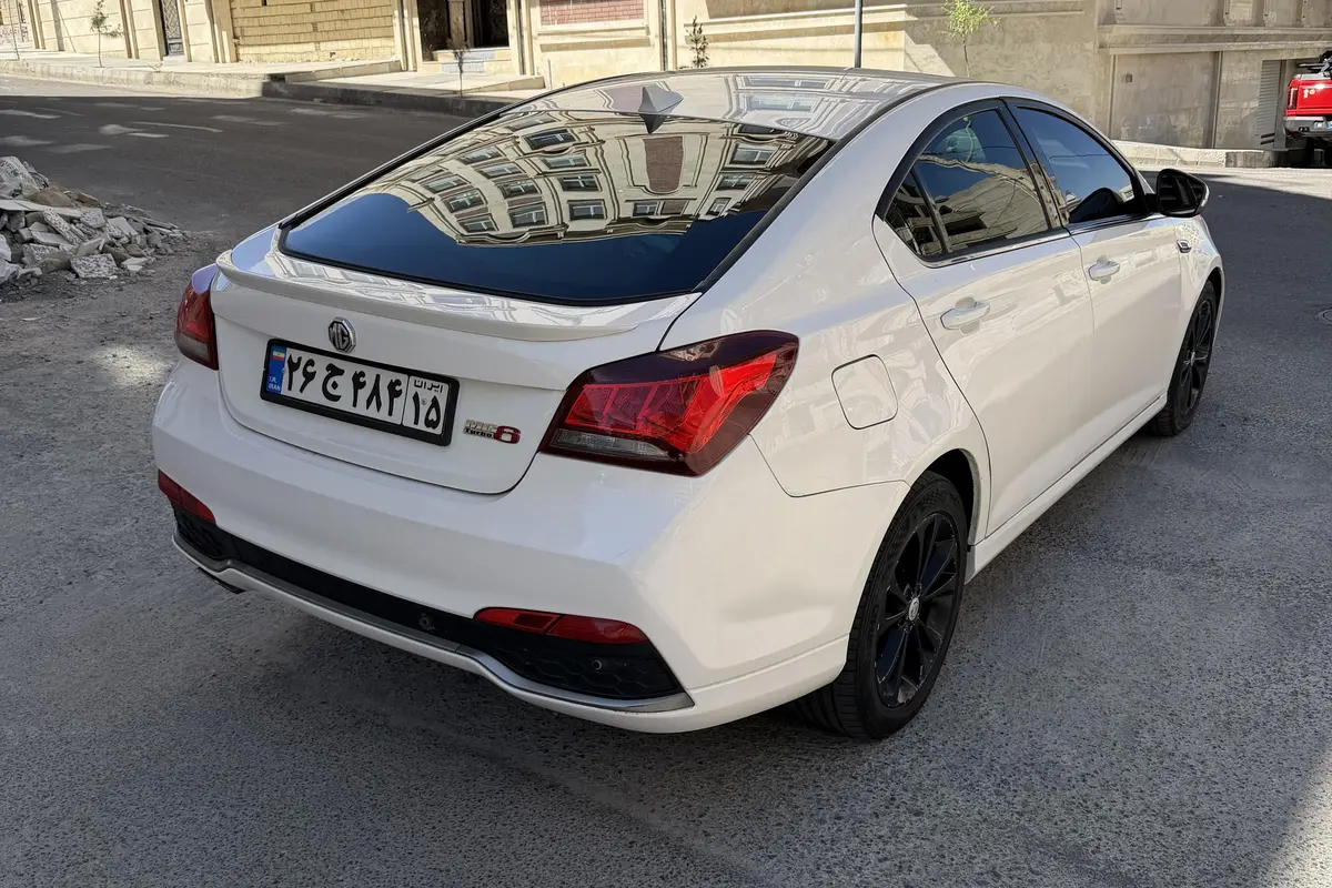 ام جی،  6