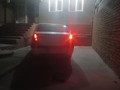 رنو، تندر 90