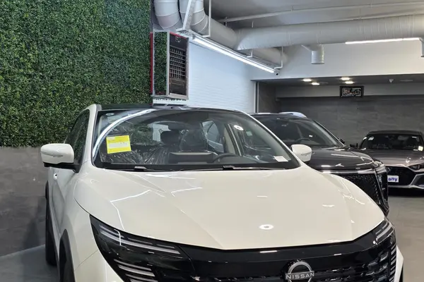 نیسان، قشقایی