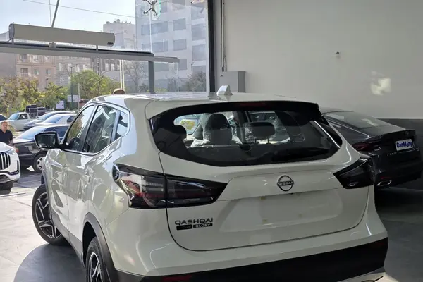 نیسان، قشقایی