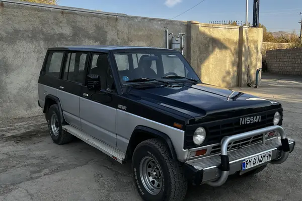 نیسان، پاترول چهار در