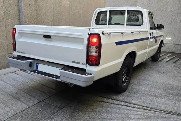 کارا، تک کابین