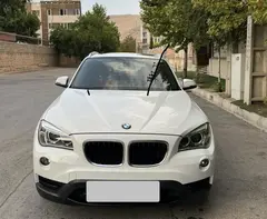 ب ام و، X1