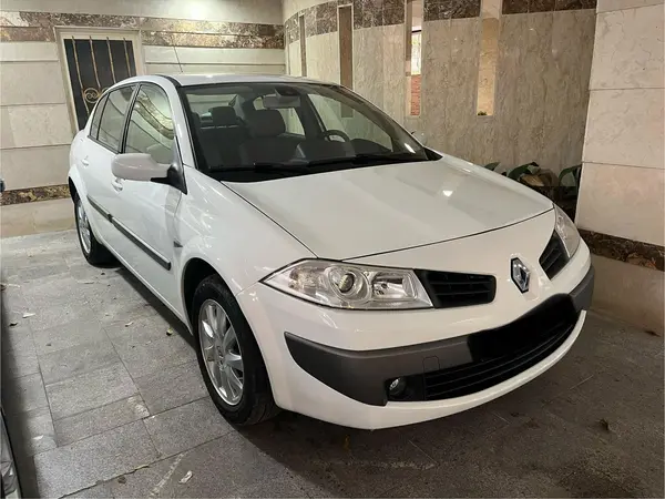 رنو، مگان (مونتاژ)