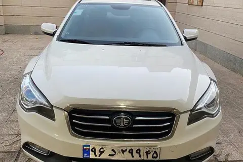 بسترن، B50F