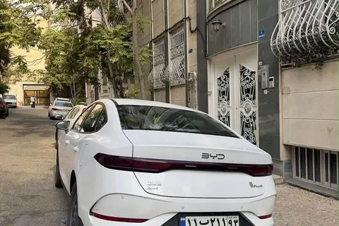 بی وای دی، چین پلاس DMi