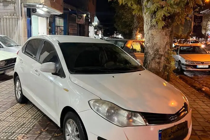 ام وی ام،  315هاچ بک