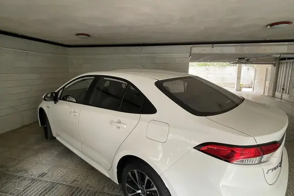 تویوتا، لوین هیبرید