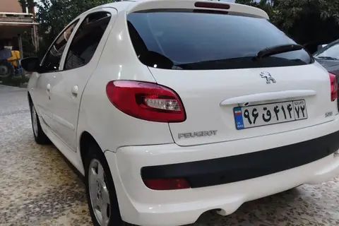 پژو، 207