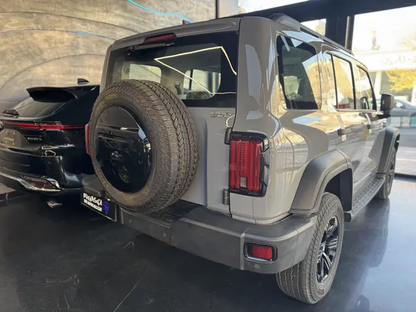 تانک، 300 مونتاژی