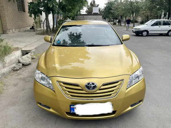 تویوتا  کمری