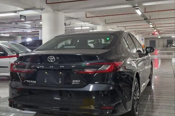 تویوتا، کمری هیبرید