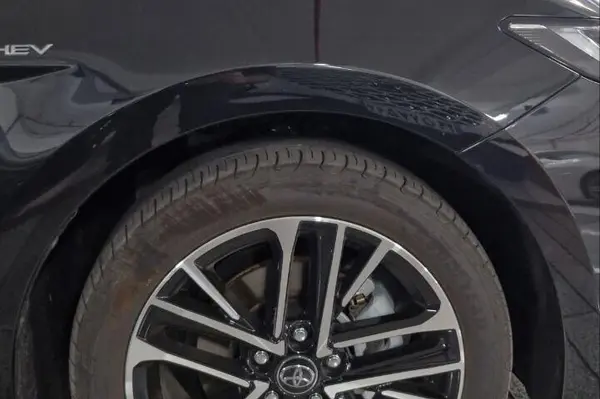 تویوتا، کمری هیبرید