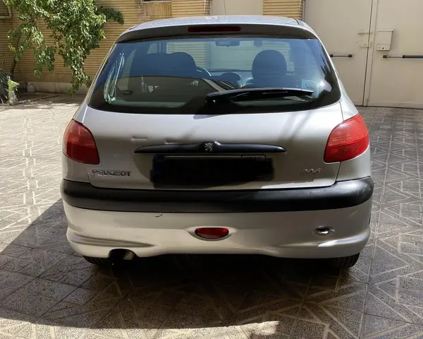 پژو  206