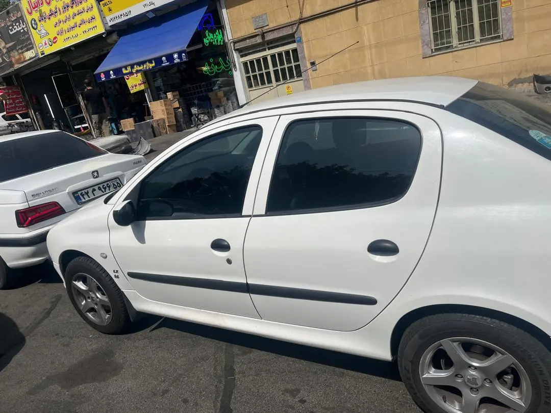 پژو  206 SD
