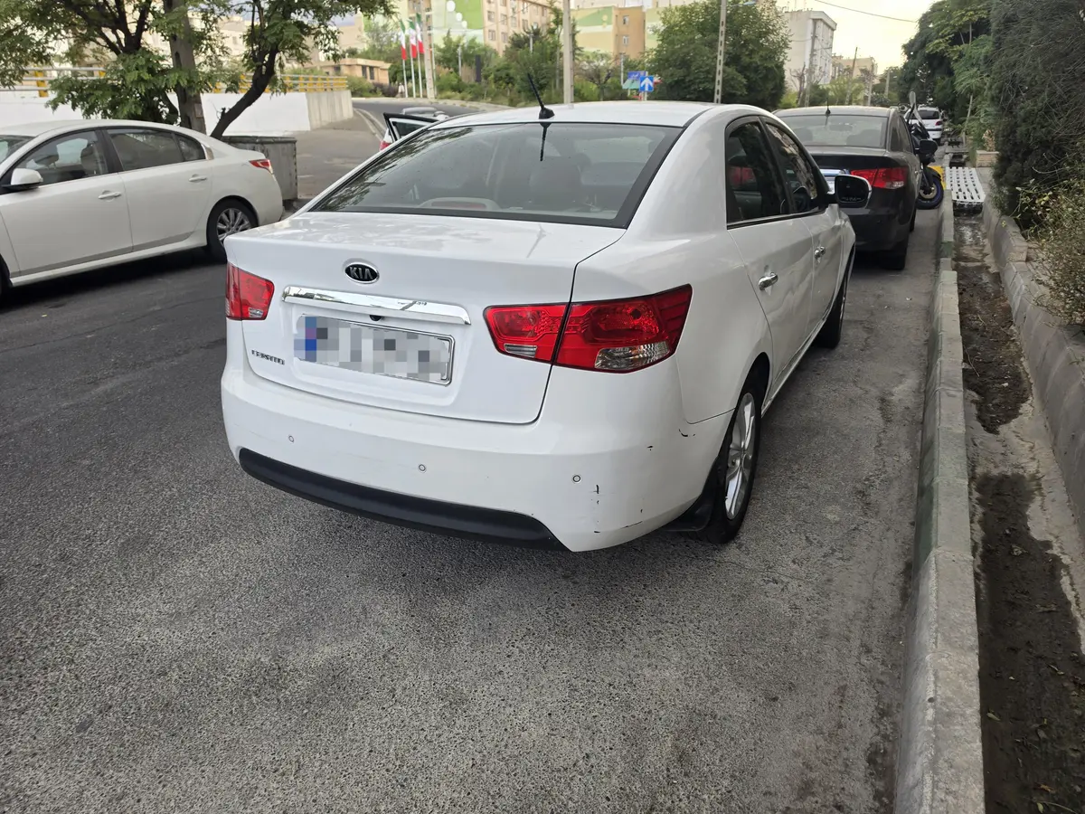 کیا،  سراتو (مونتاژ)