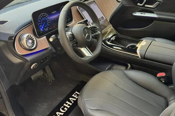 حواله بنز، EQE Sedan